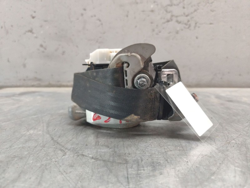 Recambio de cinturon seguridad delantero izquierdo para hyundai i30 (gd) 1.6 crdi referencia OEM IAM   