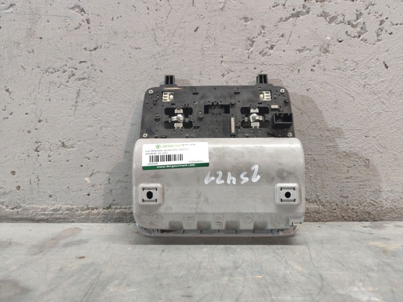 Recambio de luz interior delantera central para hyundai i30 (gd) 1.6 crdi referencia OEM IAM 92800a50xx  