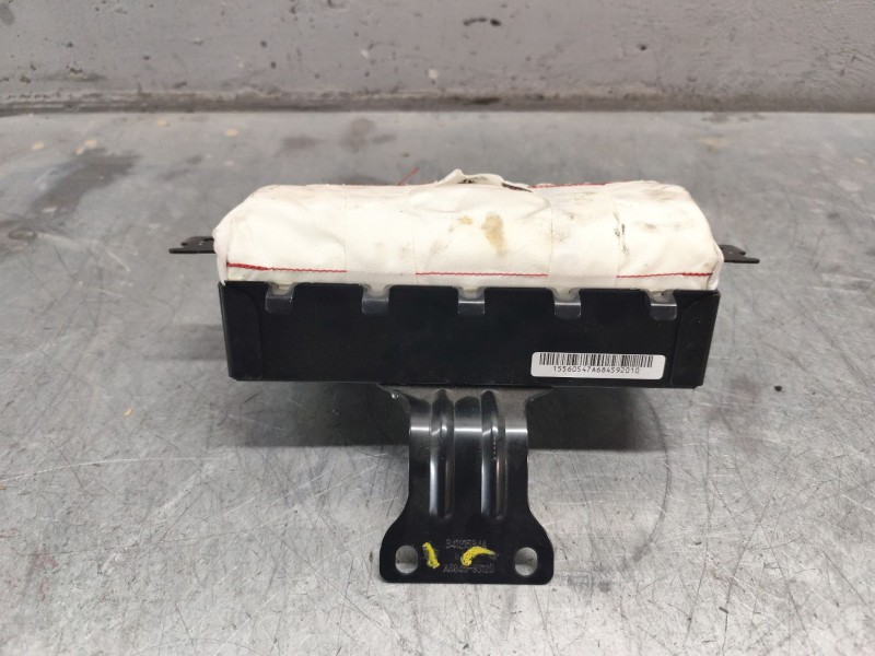 Recambio de airbag delantero derecho para hyundai i30 (gd) 1.6 crdi referencia OEM IAM 3x84593090  