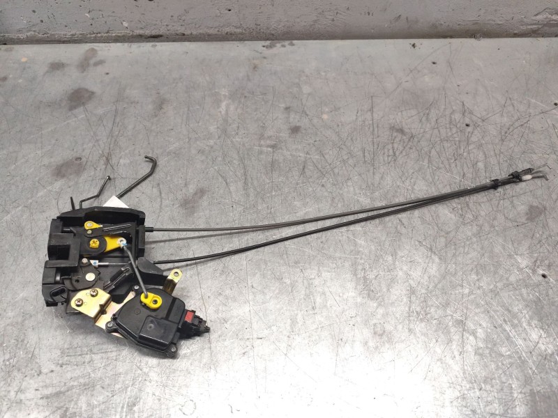 Recambio de cerradura puerta delantera izquierda para hyundai accent (mc) gl referencia OEM IAM   