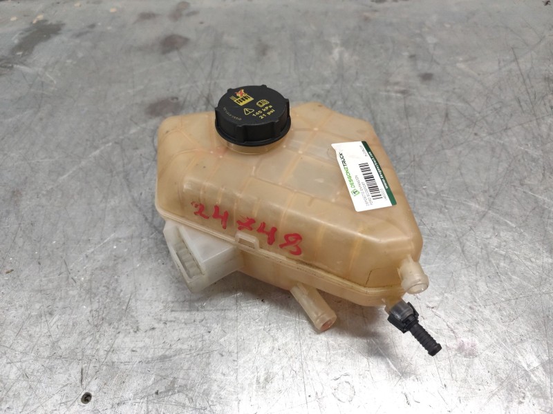 Recambio de deposito expansion para ford ecosport 1.0 ecoboost referencia OEM IAM 8v218k218  