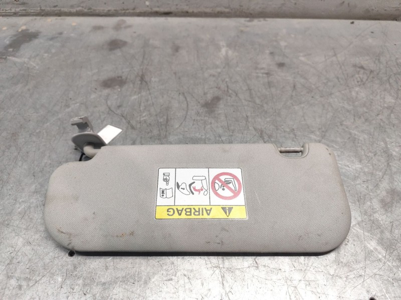 Recambio de parasol derecho para hyundai i30 (gd) 1.6 crdi referencia OEM IAM   