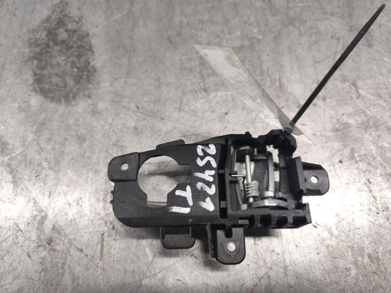 Recambio de maneta interior trasera izquierda para hyundai i30 (gd) 1.6 crdi referencia OEM IAM   