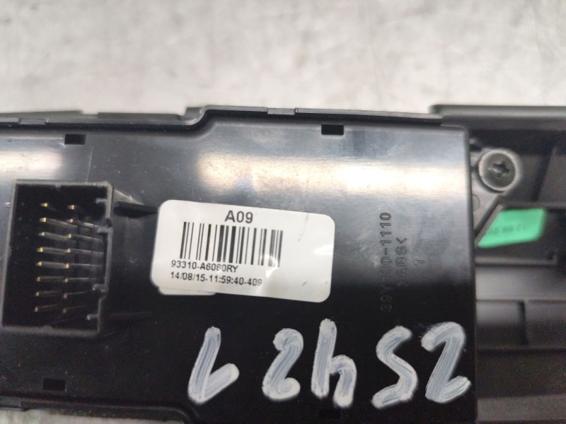 Recambio de mando multifuncion para hyundai i30 (gd) 1.6 crdi referencia OEM IAM 93310a6080ry  