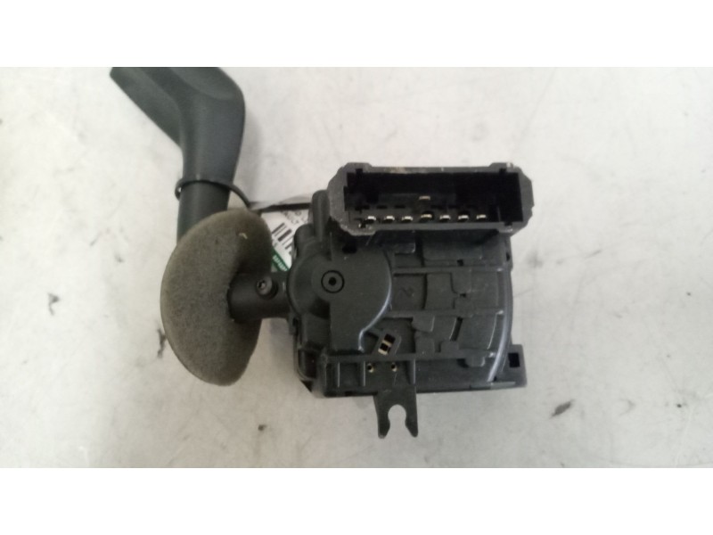 Recambio de mando limpia para renault magnum ab diesel referencia OEM IAM 7421535700  