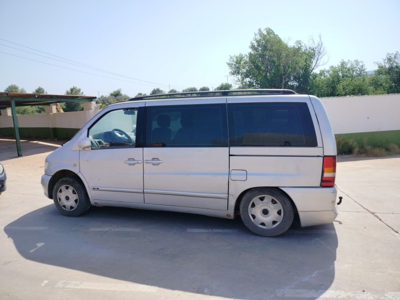 mercedes-benz clase v (w638) del año 1999