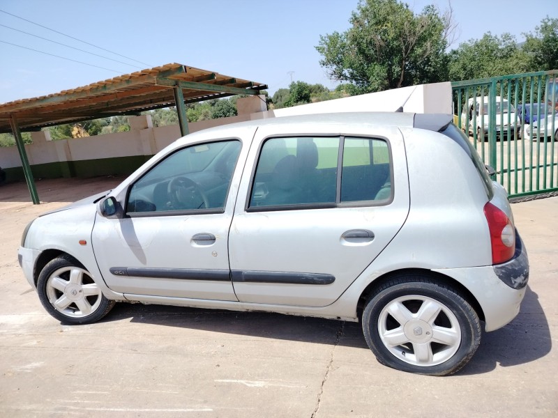 renault clio ii (bb_, cb_) del año 2002