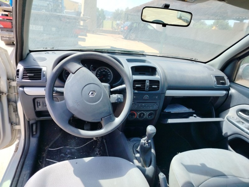 renault clio ii (bb_, cb_) del año 2002