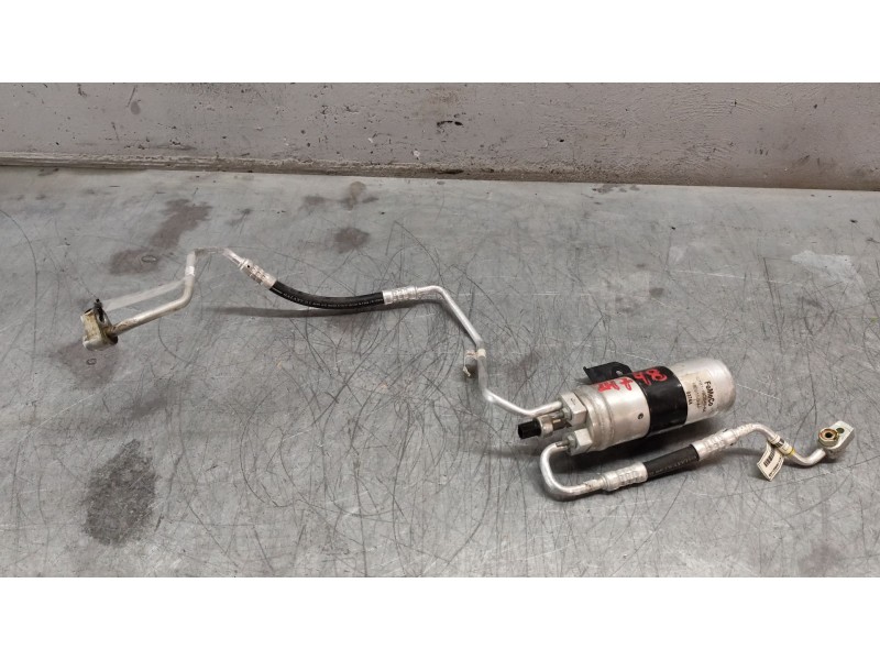 Recambio de tubos aire acondicionado para ford ecosport 1.0 ecoboost referencia OEM IAM CN1119A704DD  