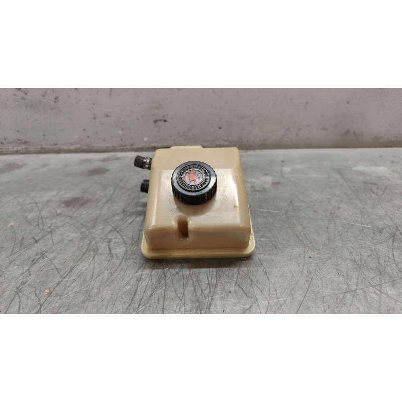 Recambio de deposito de direccion para peugeot 306 (7b, n3, n5) 2.0 hdi 90 referencia OEM IAM 9612140880  