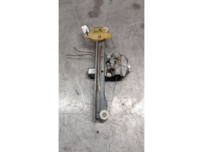 Recambio de elevalunas trasero izquierdo para renault captur i (j5_, h5_) 1.5 dci 90 referencia OEM IAM 128001472B  