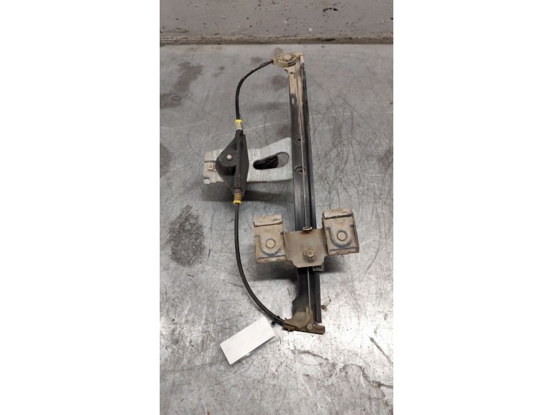 Recambio de elevalunas trasero izquierdo para volkswagen golf iii (1h1) 1.6 referencia OEM IAM  MANUAL 