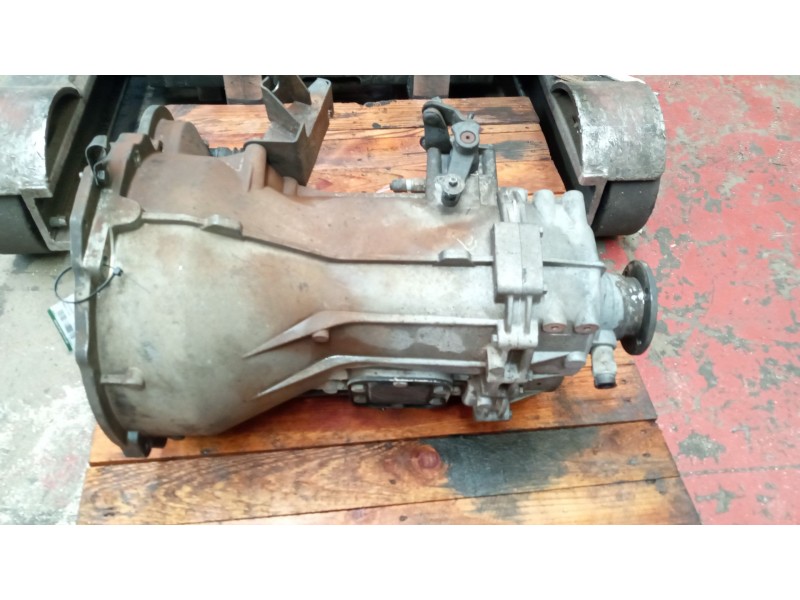 Recambio de caja cambios para nissan atleon 110 referencia OEM IAM 321019X501  321319X501