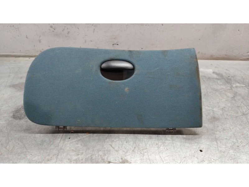 Recambio de guantera para peugeot 206 berlina xr referencia OEM IAM 96372196  