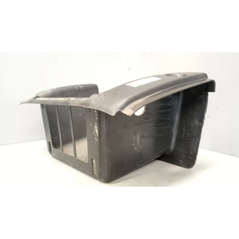 Recambio de peldaño derecho para volvo fm 12 asta 2001 fsa  4x2 corto referencia OEM IAM   