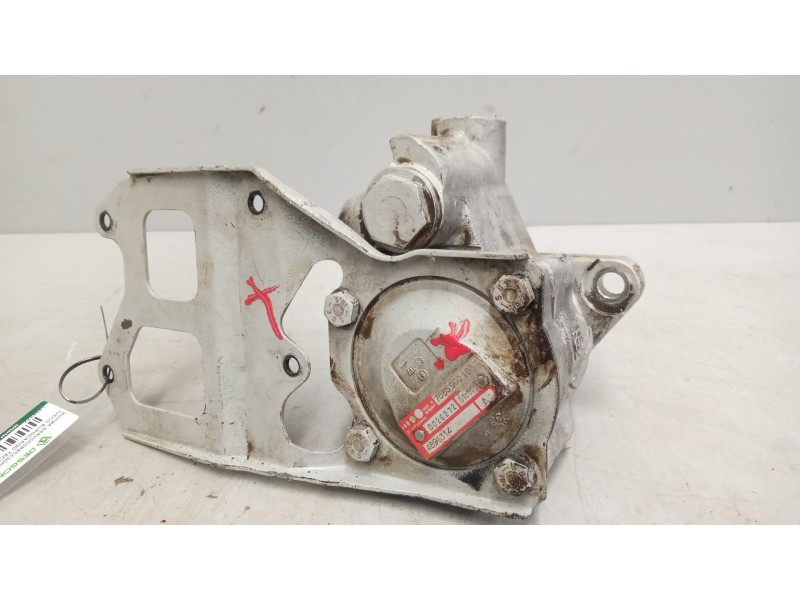 Recambio de bomba servodireccion para iveco eurocargo tector 3.9 diesel referencia OEM IAM 4896314  7685900103