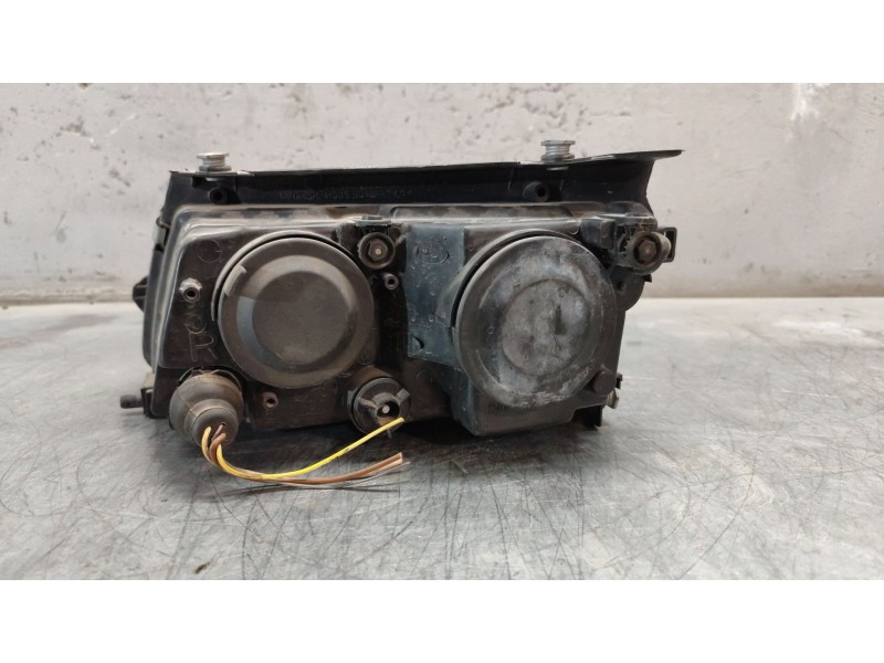 Recambio de faro derecho para volkswagen passat berlina (3b2) comfortline referencia OEM IAM 12132  