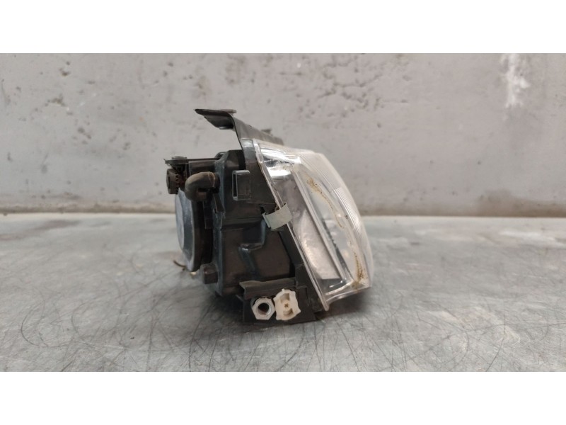 Recambio de faro derecho para volkswagen passat berlina (3b2) comfortline referencia OEM IAM 12132  