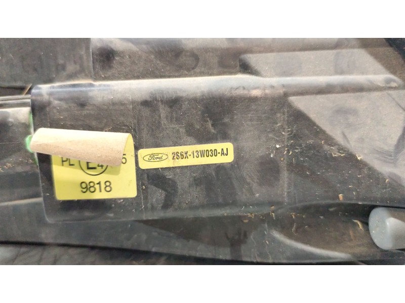 Recambio de faro izquierdo para ford fiesta v van 1.6 tdci referencia OEM IAM   