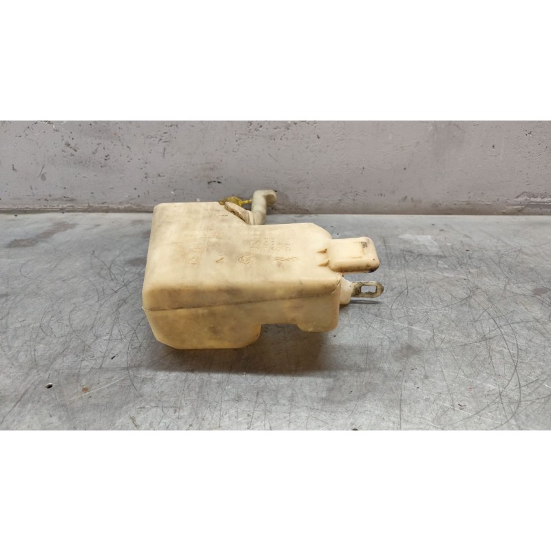 Recambio de deposito limpia para opel vivaro 1.9 cdti cat (f9q-760 / l08) referencia OEM IAM 8200207532  93850031