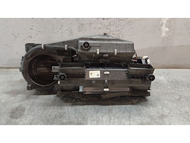 Recambio de calefaccion entera normal para bmw z4 roadster (e85) 2.0 i referencia OEM IAM 6411692988110  
