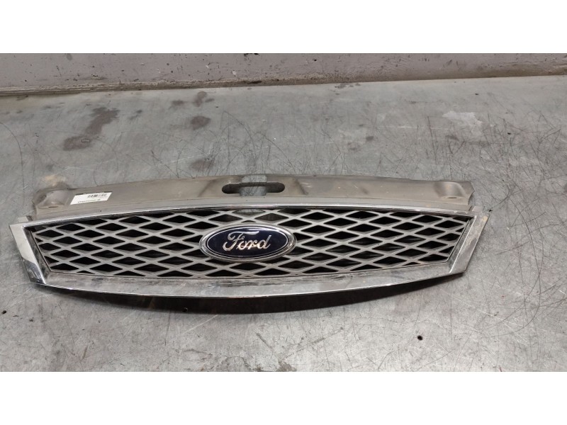 Recambio de calandra para ford mondeo iii (b5y) 3.0 v6 24v referencia OEM IAM 2s7y  