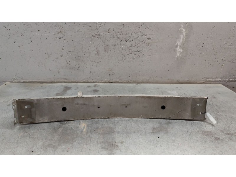 Recambio de refuerzo paragolpes delantero para chrysler pt cruiser (pt) referencia OEM IAM   