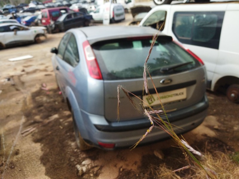 ford focus berlina (cap) del año 2005