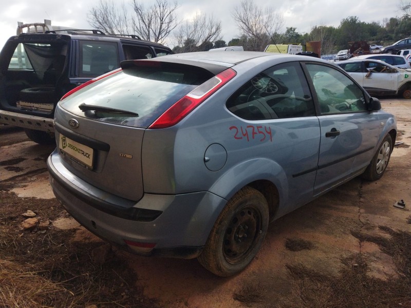 ford focus berlina (cap) del año 2005