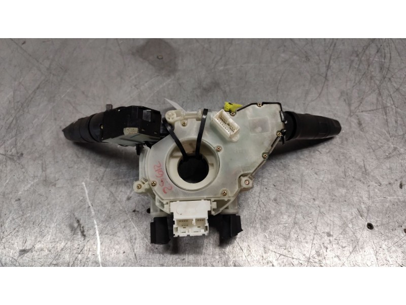 Recambio de mando multifuncion para nissan micra iii (k12) 1.2 16v referencia OEM IAM 25560  