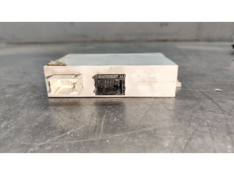 Recambio de modulo electronico para bmw serie 3 berlina (e46) 320d referencia OEM IAM 66216921415  