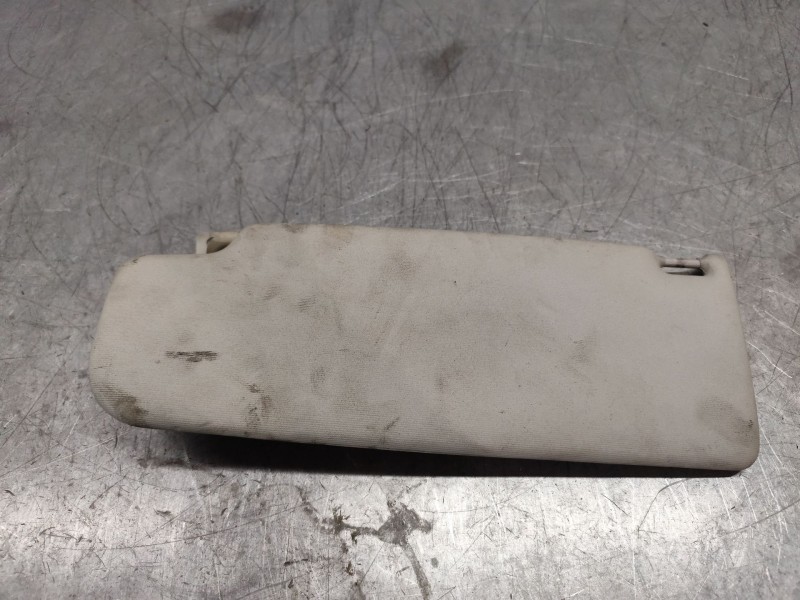 Recambio de parasol derecho para volkswagen golf iv berlina (1j1) 1.9 tdi referencia OEM IAM 3B0857552  