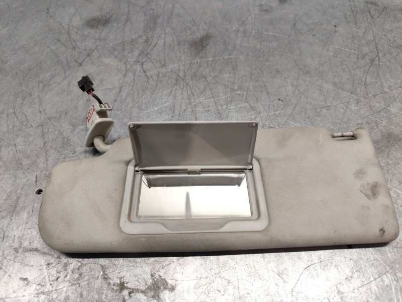 Recambio de parasol izquierdo para volkswagen golf iv berlina (1j1) 1.9 tdi referencia OEM IAM 8D0857551E  