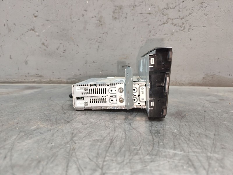 Recambio de sistema audio / radio cd para kia niro i (de) e-niro referencia OEM IAM 9656004330  