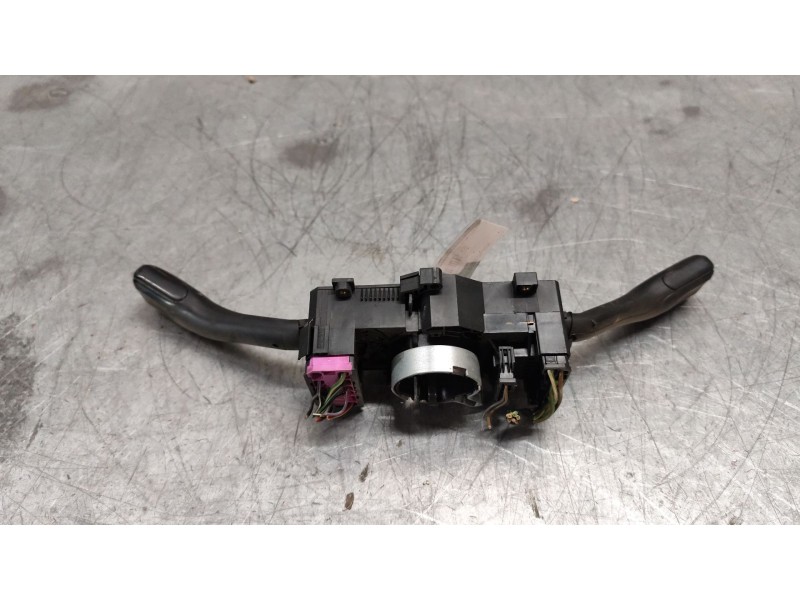 Recambio de mando multifuncion para volkswagen golf iv berlina (1j1) 1.9 tdi referencia OEM IAM 8L0953513  