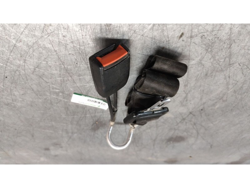 Recambio de enganche cinturon trasero central para volkswagen golf iii (1h1) 1.6 referencia OEM IAM   