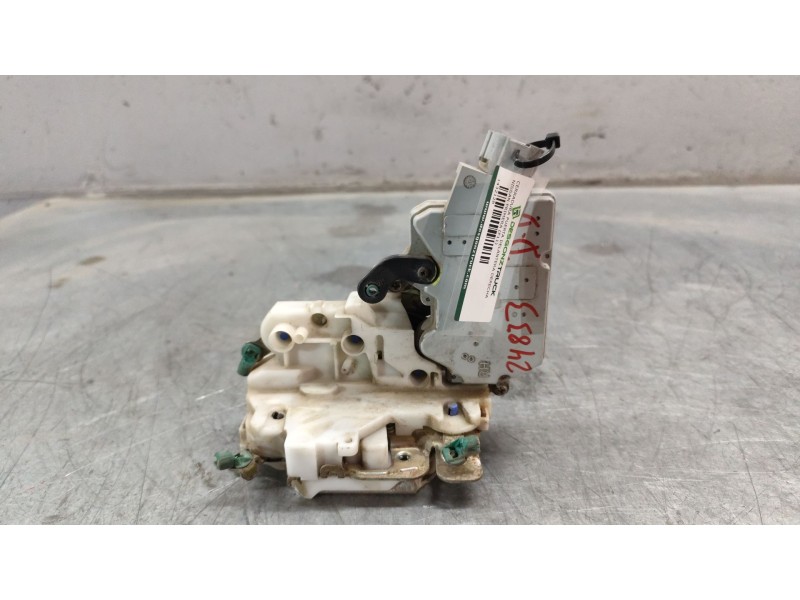 Recambio de cerradura puerta delantera derecha para nissan primera (p11) 2.0 td referencia OEM IAM  6 PINS 