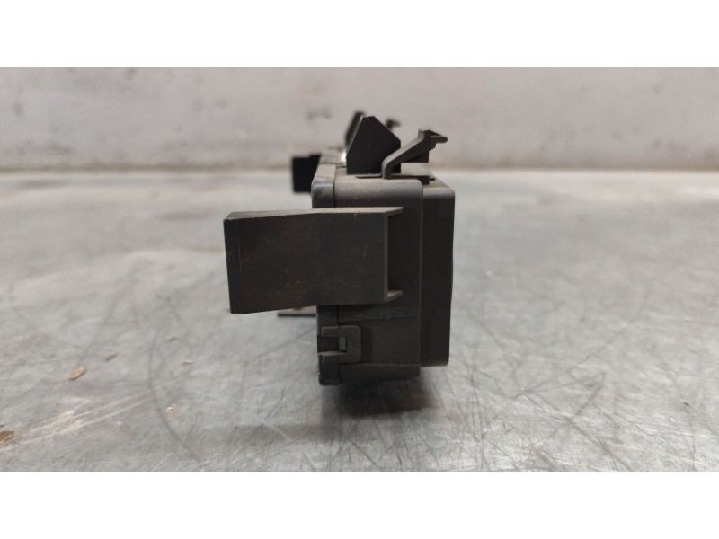 Recambio de mando calefaccion / aire acondicionado para citroën c3 1.4 hdi audace referencia OEM IAM 96588239XT  