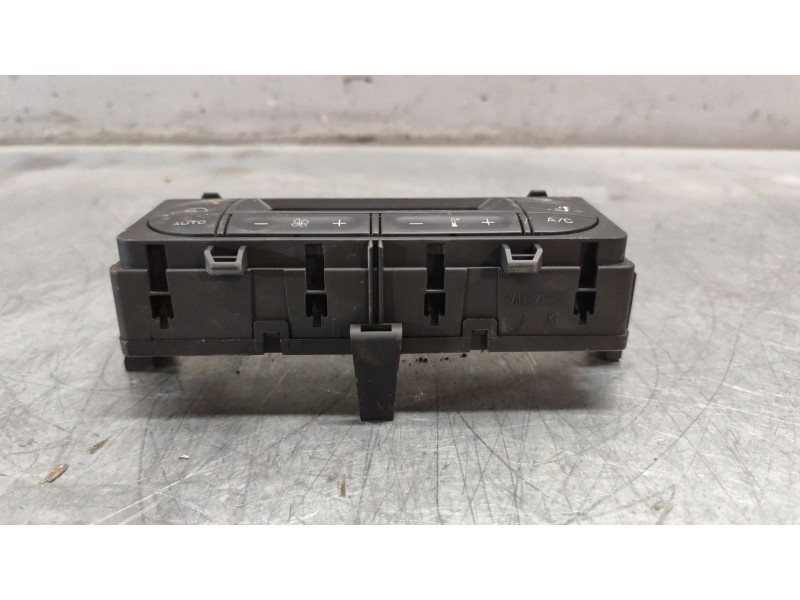 Recambio de mando calefaccion / aire acondicionado para citroën c3 1.4 hdi audace referencia OEM IAM 96588239XT  