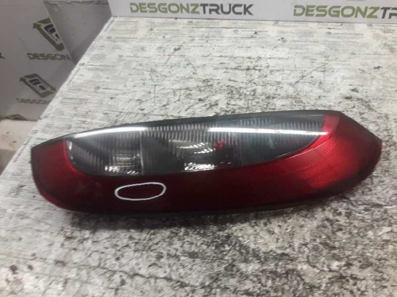 Recambio de piloto trasero derecho para opel corsa c blue line referencia OEM IAM   