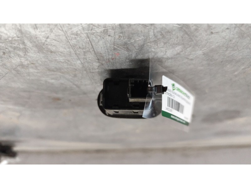 Recambio de mando elevalunas delantero izquierdo para citroën c3 1.4 hdi audace referencia OEM IAM 96401469XT  