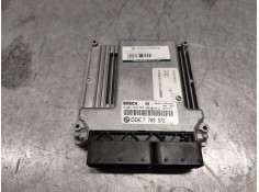 Recambio de centralita motor uce para bmw serie 3 berlina (e46) 320d referencia OEM IAM 0281010565  