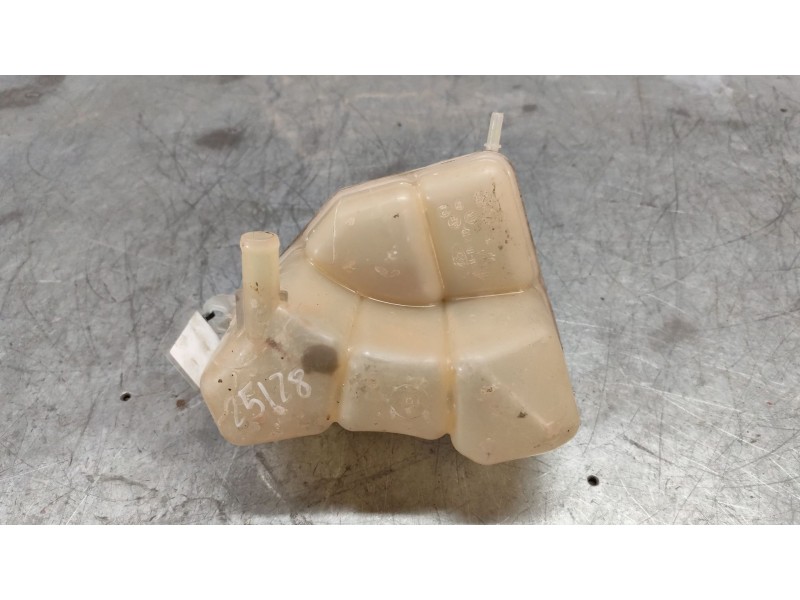 Recambio de deposito expansion para ford fiesta (cbk) ambiente referencia OEM IAM 2S6H8K218BE  