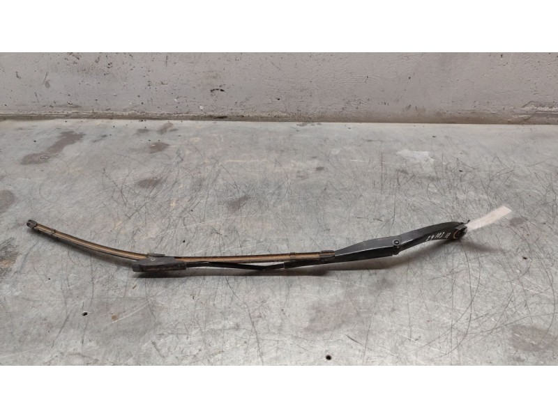 Recambio de brazo limpia delantero izquierdo para dacia sandero ii tce 90 (b8m1, b8ma) referencia OEM IAM 288818586r  