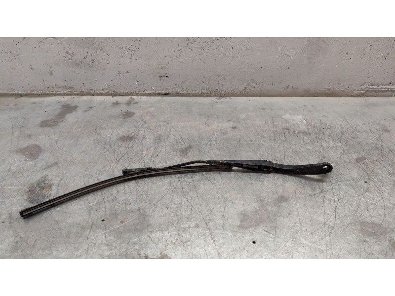 Recambio de brazo limpia delantero izquierdo para dacia sandero ii tce 90 (b8m1, b8ma) referencia OEM IAM 288818586r  