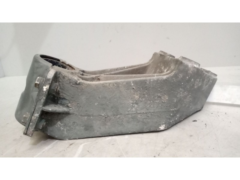 Recambio de soporte guardabarros trasero para daf serie xf105.xxx 12.9 diesel referencia OEM IAM   