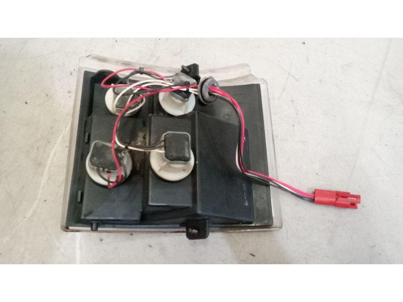 Recambio de piloto delantero izquierdo para scania r i r 580 referencia OEM IAM   