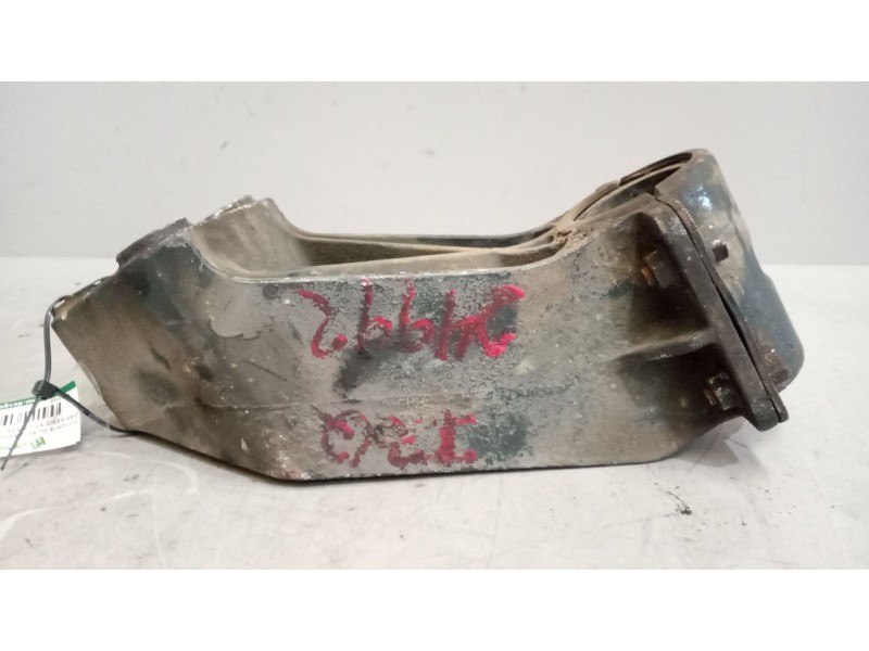 Recambio de soporte guardabarros trasero para daf serie xf105.xxx 12.9 diesel referencia OEM IAM   