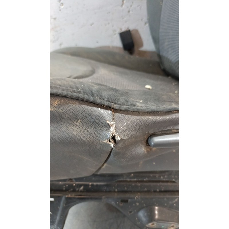 Recambio de asiento delantero izquierdo para citroën jumpy ii furgoneta 1.6 hdi 90 8v referencia OEM IAM   