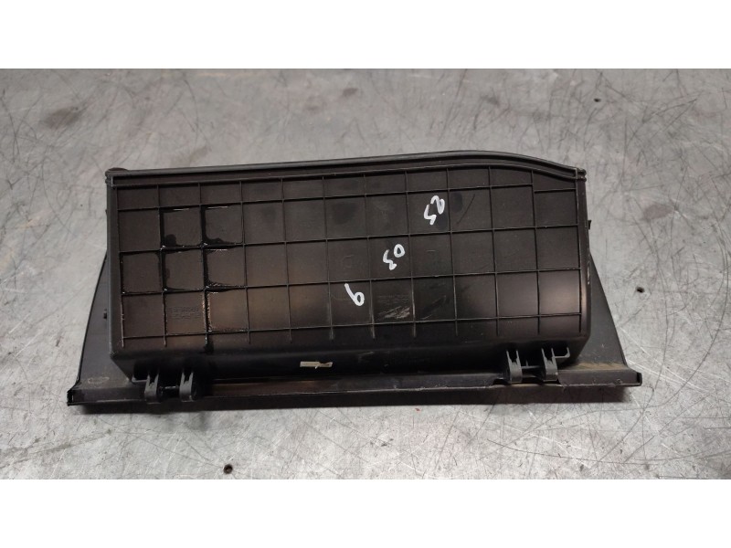 Recambio de guantera para kia niro i (de) e-niro referencia OEM IAM 84510G5010  